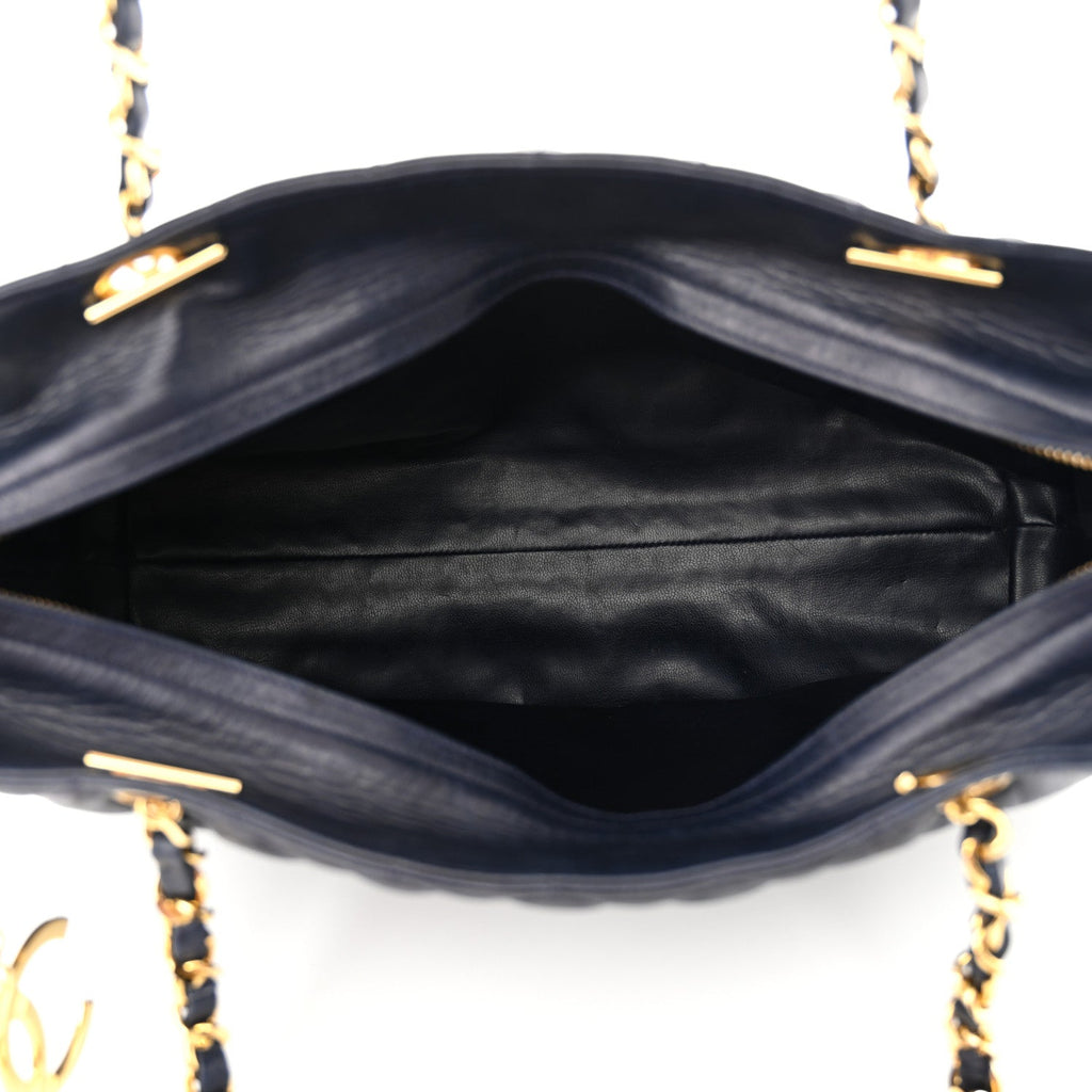 Lambskin Quilted Shoulder Bag Navy