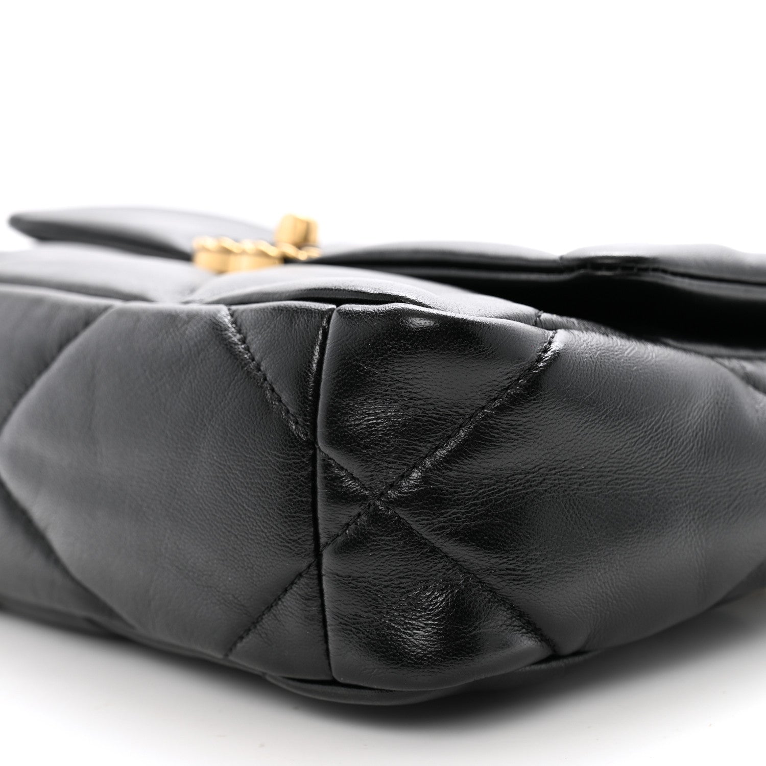 Lambskin Quilted Medium Chanel 19 Flap Black