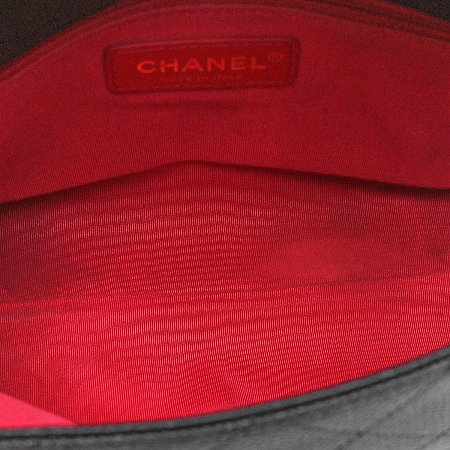 Caviar Quilted City Walk Flap Black