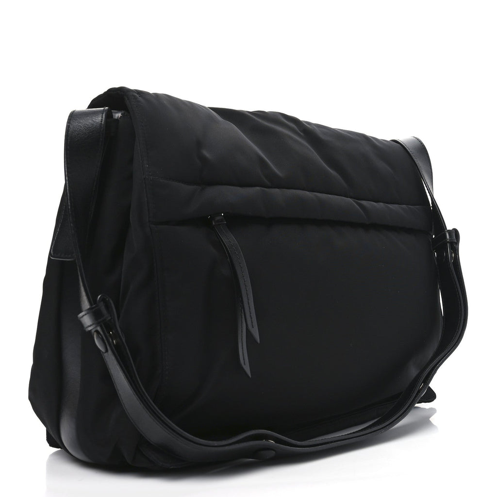 Re-Nylon Padded Large Traveller Black