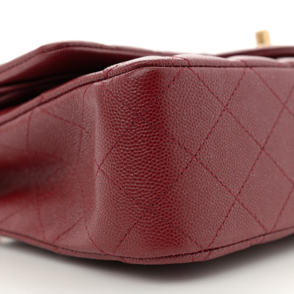 Iridescent Caviar Quilted Medium Double Flap Red