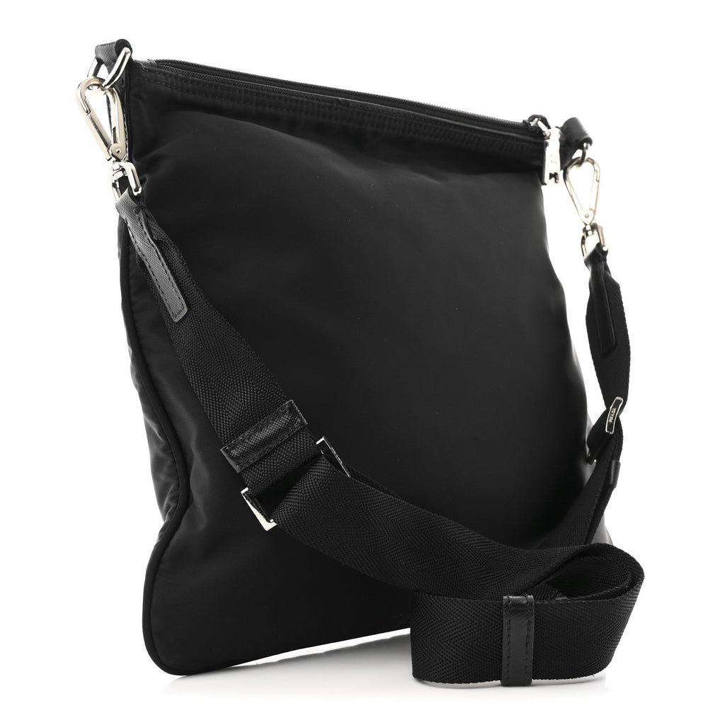 Nylon Flat Messenger Bag Black