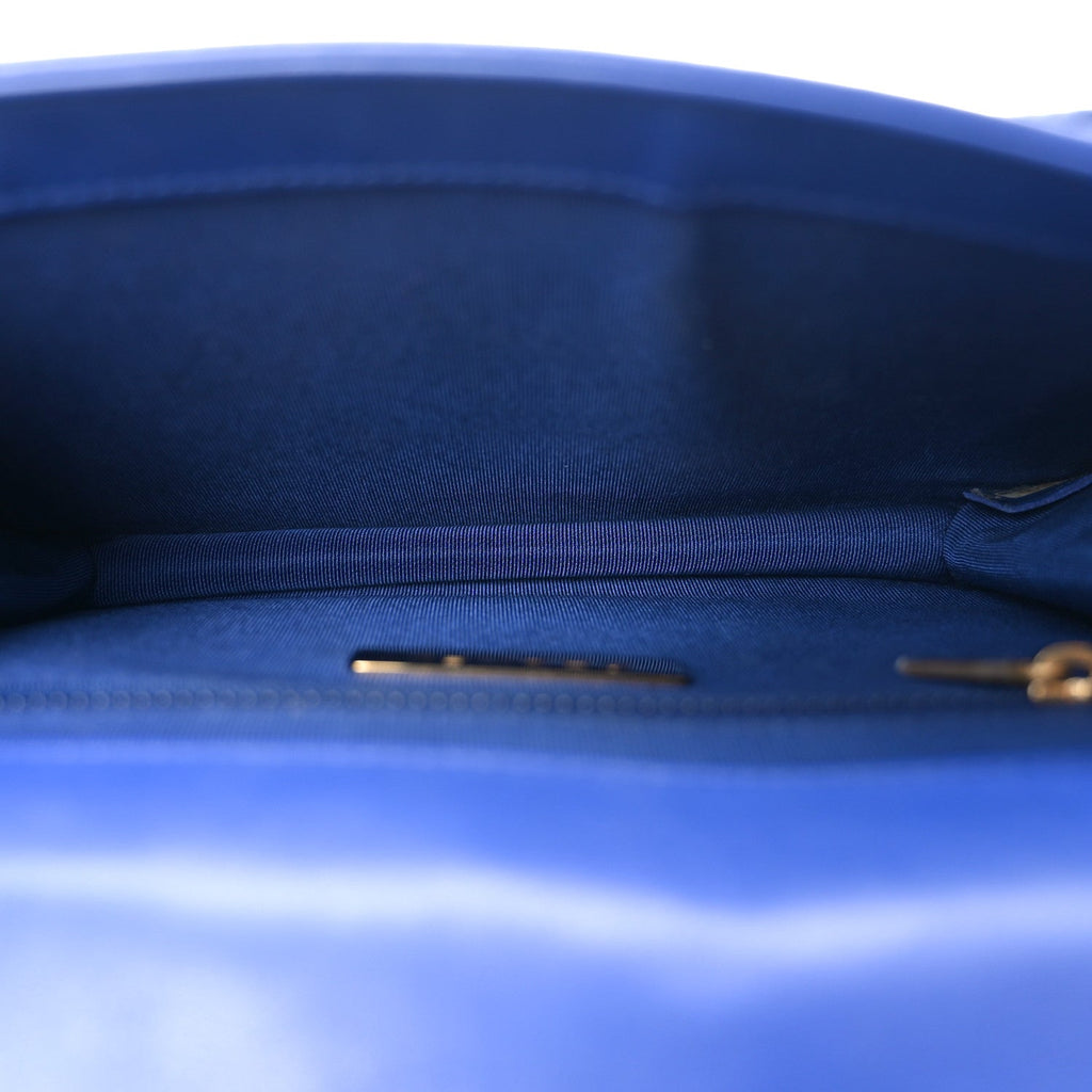 Calfskin Caviar Quilted Chain Handle Flap Blue