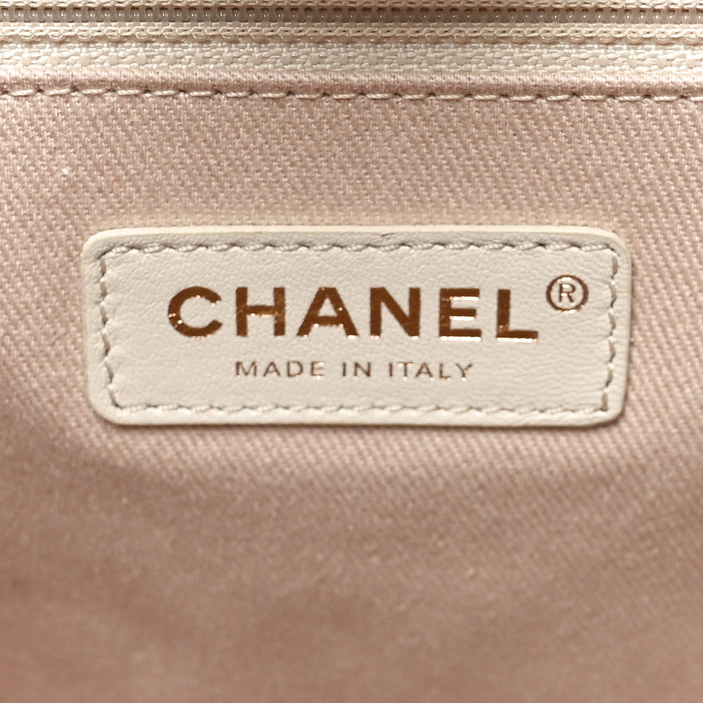 Canvas Medium Deauville Tote Light Beige