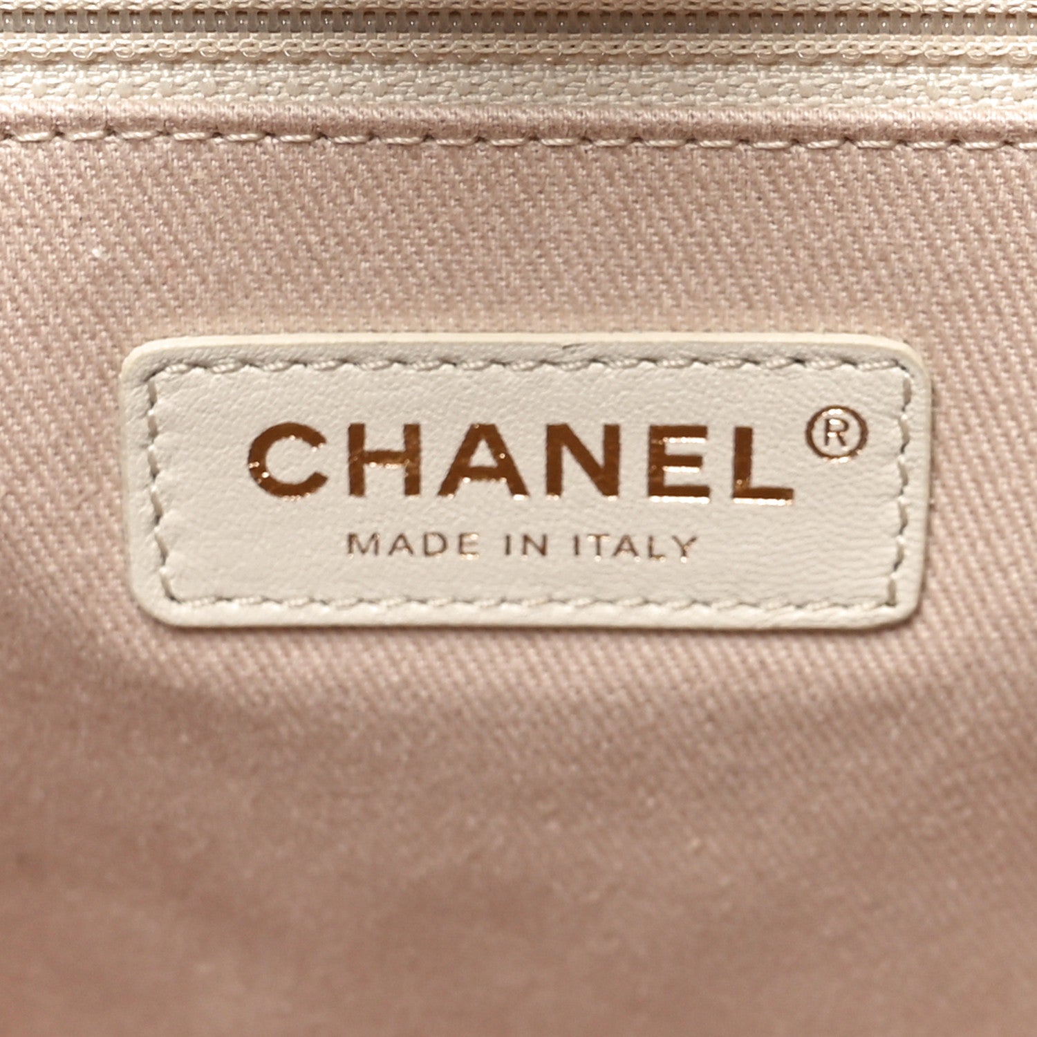 Canvas Medium Deauville Tote Light Beige