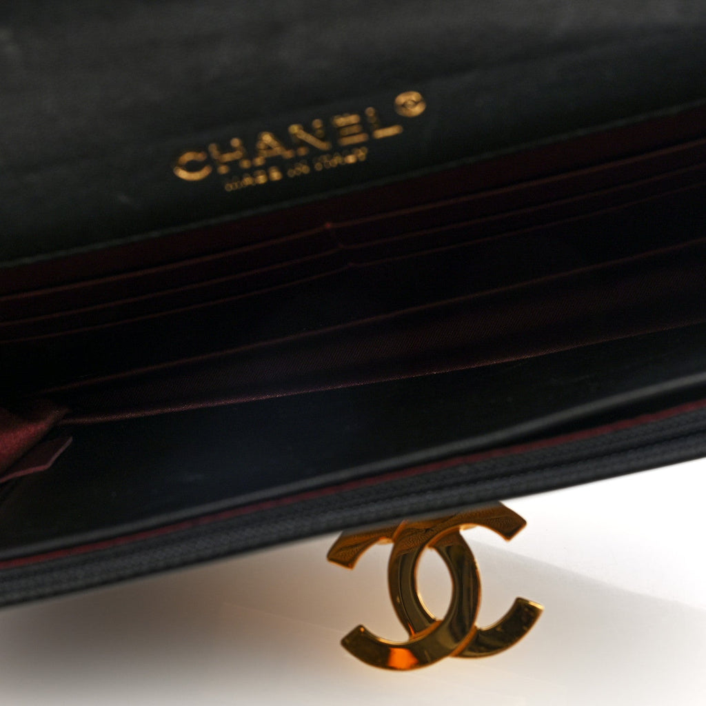 Lambskin Quilted Golden Class Wallet on Chain WOC Black