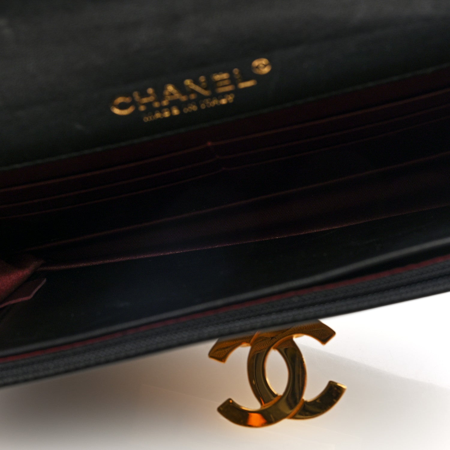Lambskin Quilted Golden Class Wallet on Chain WOC Black
