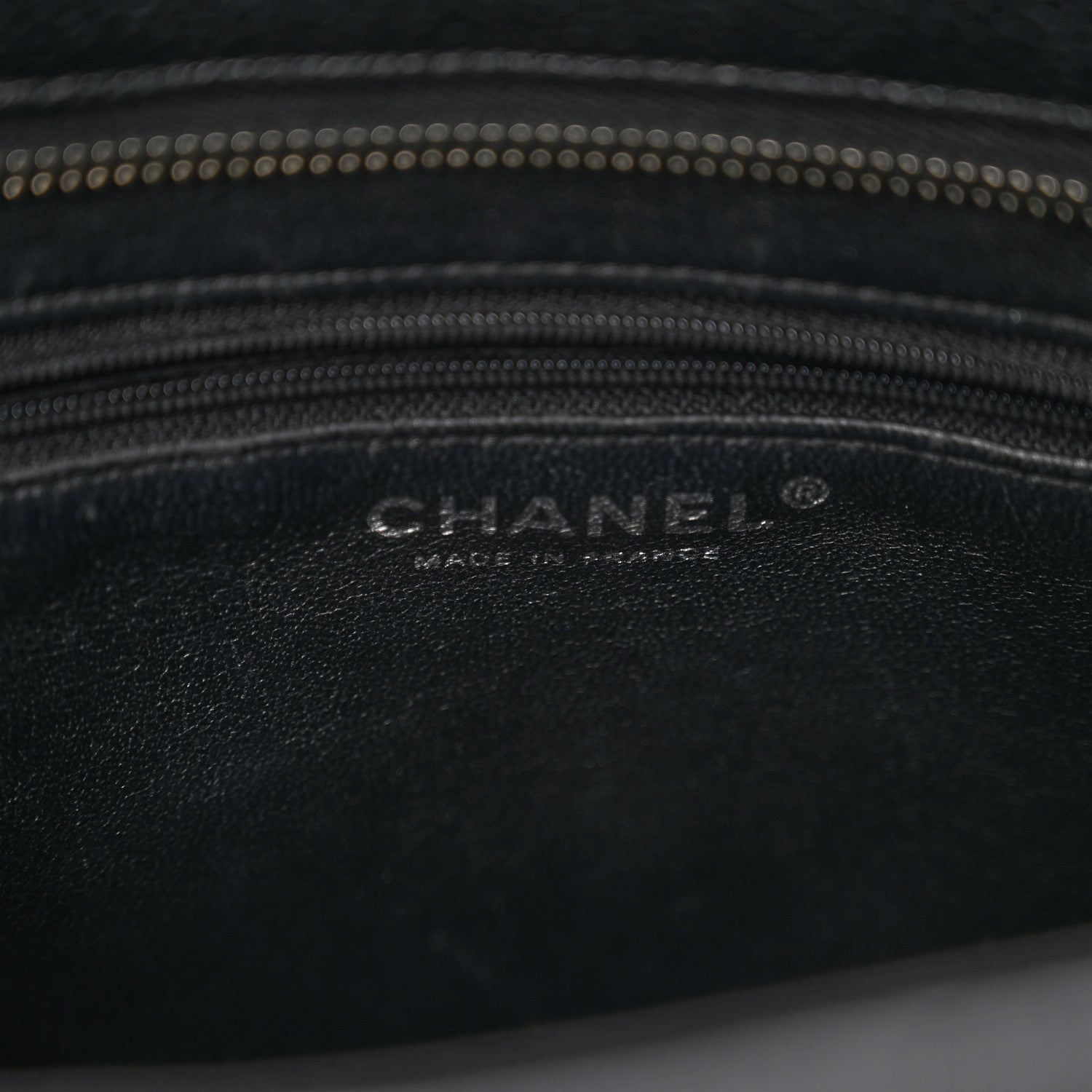 Caviar Quilted Medallion Tote Black