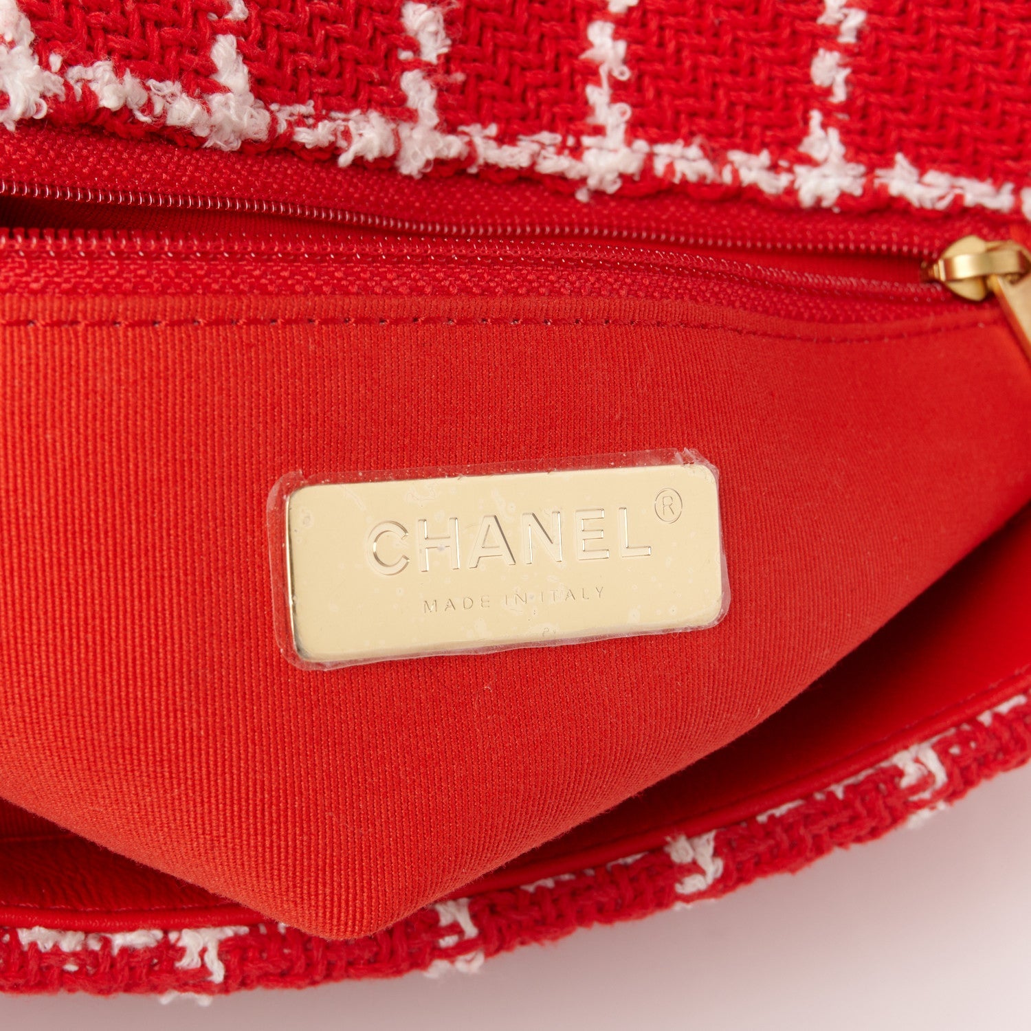 Tweed Quilted Medium Chanel 19 Flap Red White