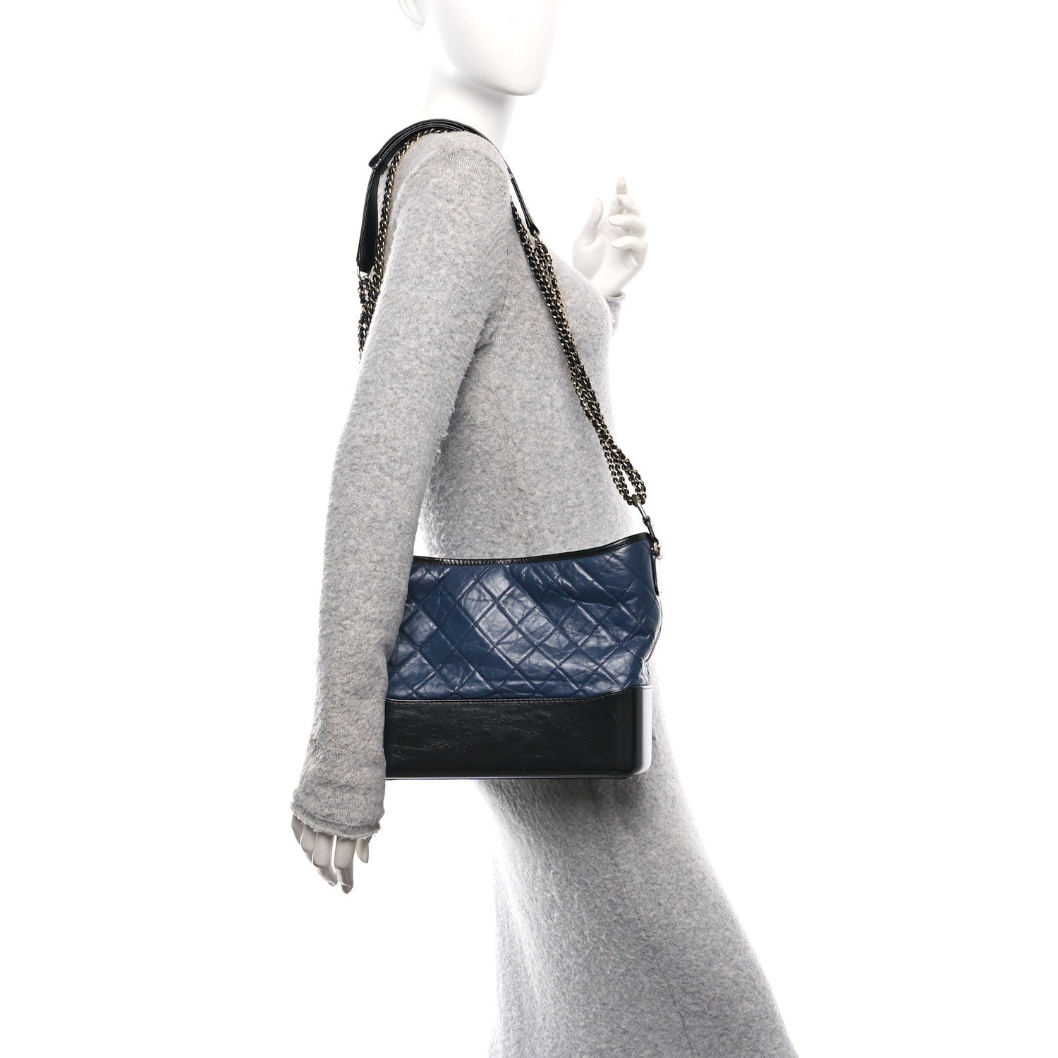 Aged Calfskin Quilted Medium Gabrielle Hobo Navy Black
