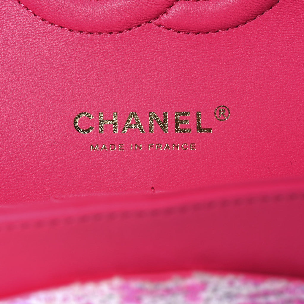 Tweed Quilted Enamel CC Logo Medium Double Flap Pink Multicolor