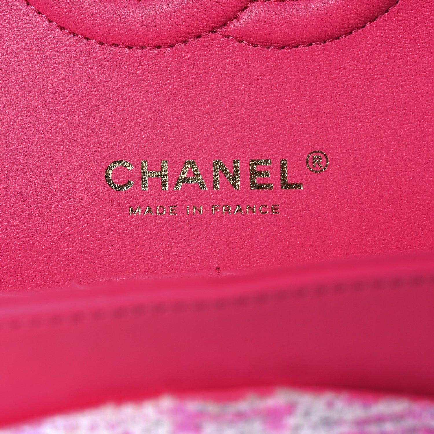 Tweed Quilted Enamel CC Logo Medium Double Flap Pink Multicolor