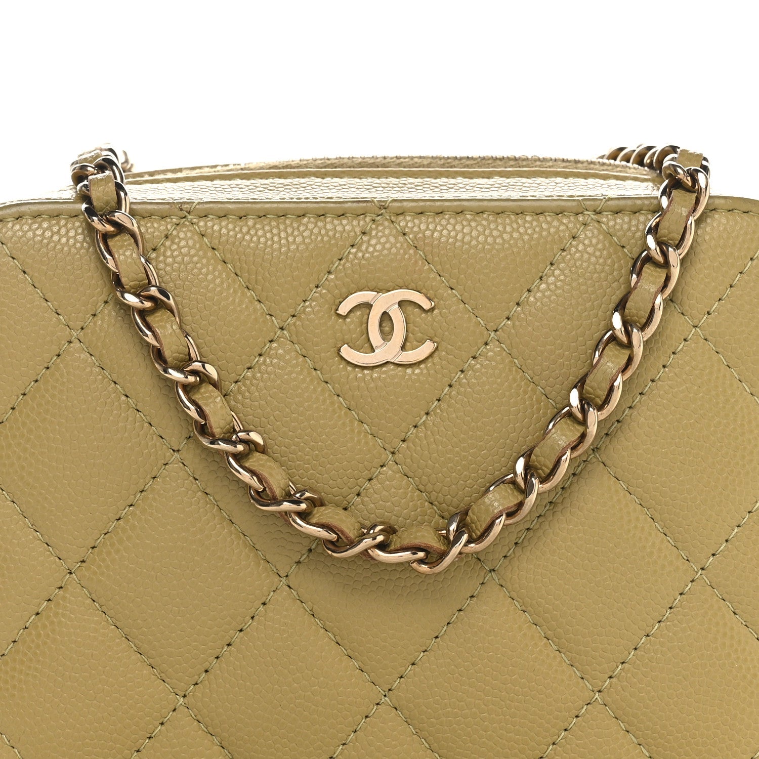 Caviar Quilted Camera Bag Green