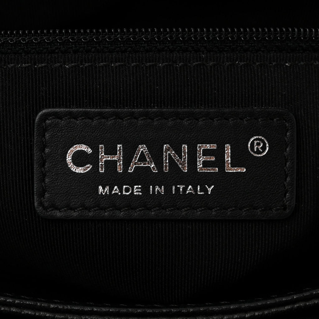 Caviar Quilted Medium Rock In Rome Single Flap Black