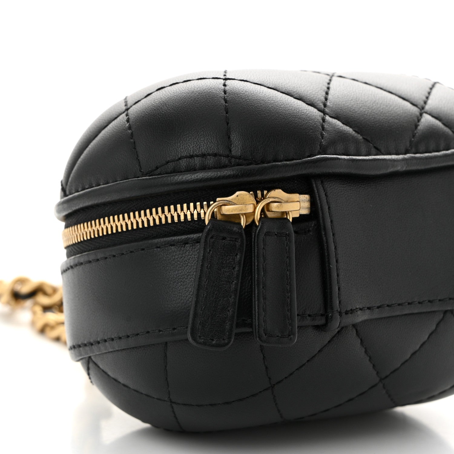 Lambskin Quilted Small CC Bubble Vanity Case With Chain Black