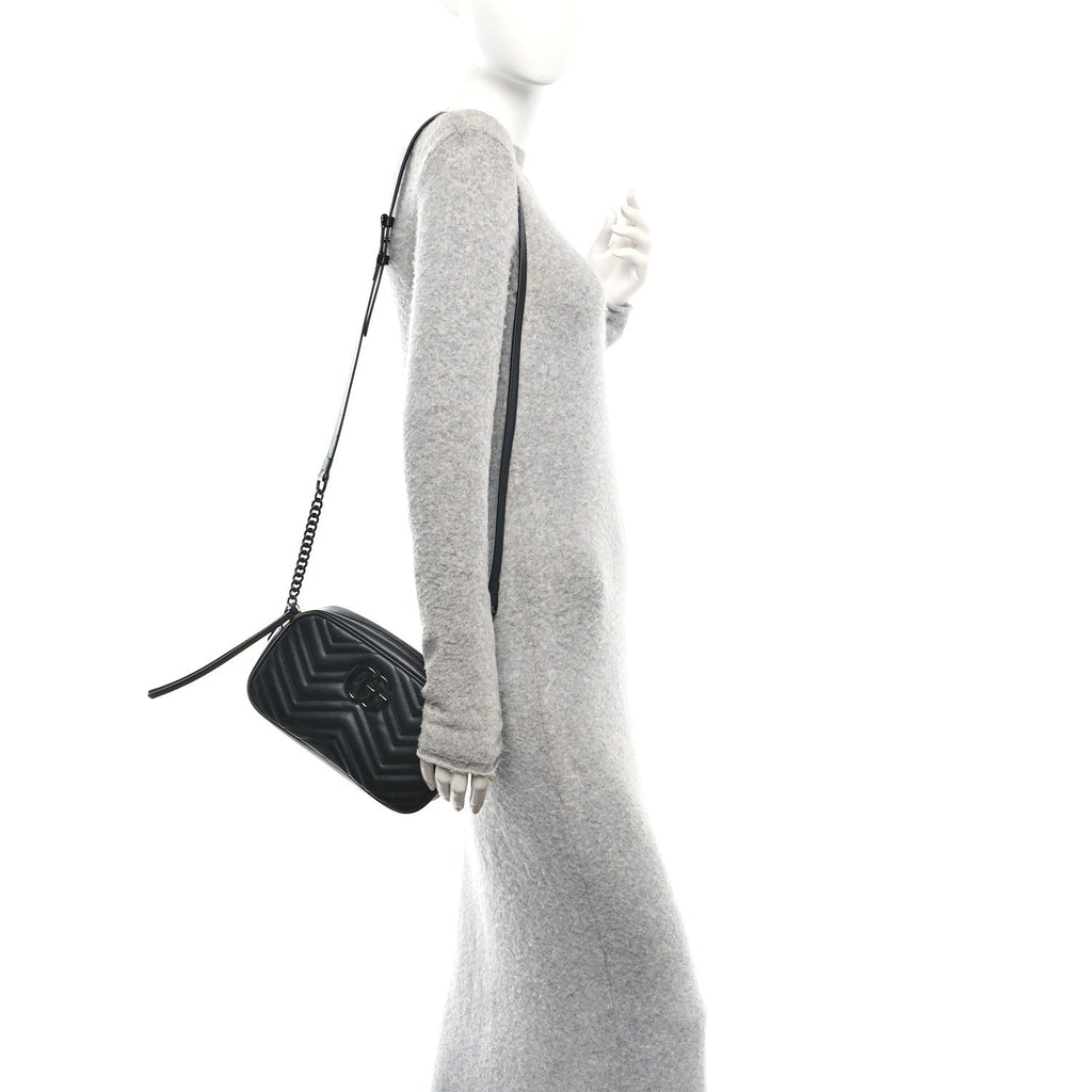 Calfskin Matelasse Monochrome Small GG Marmont Chain Shoulder Bag Black