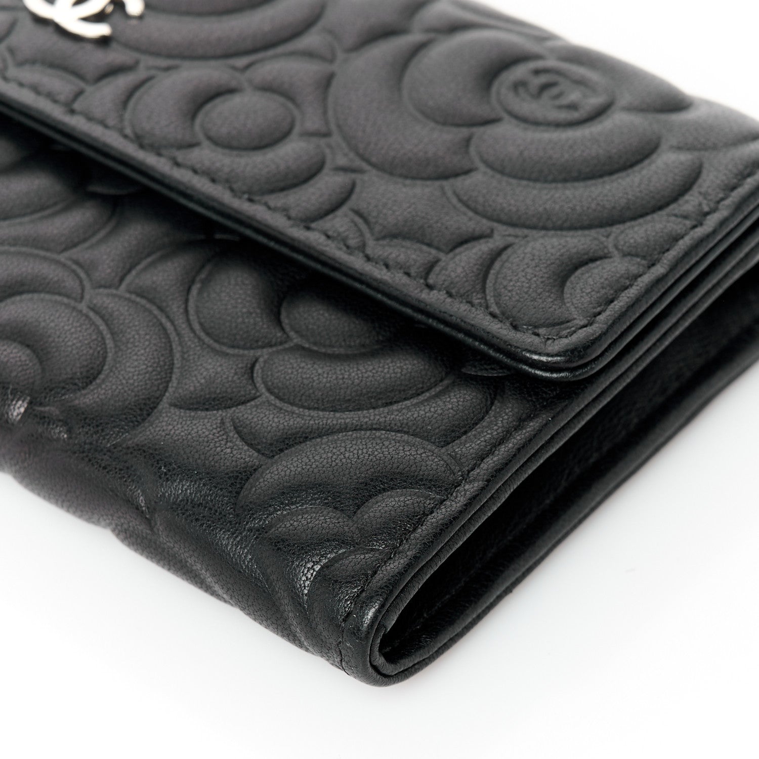 Lambskin Embossed Camellia Large Gusset Flap Wallet Black