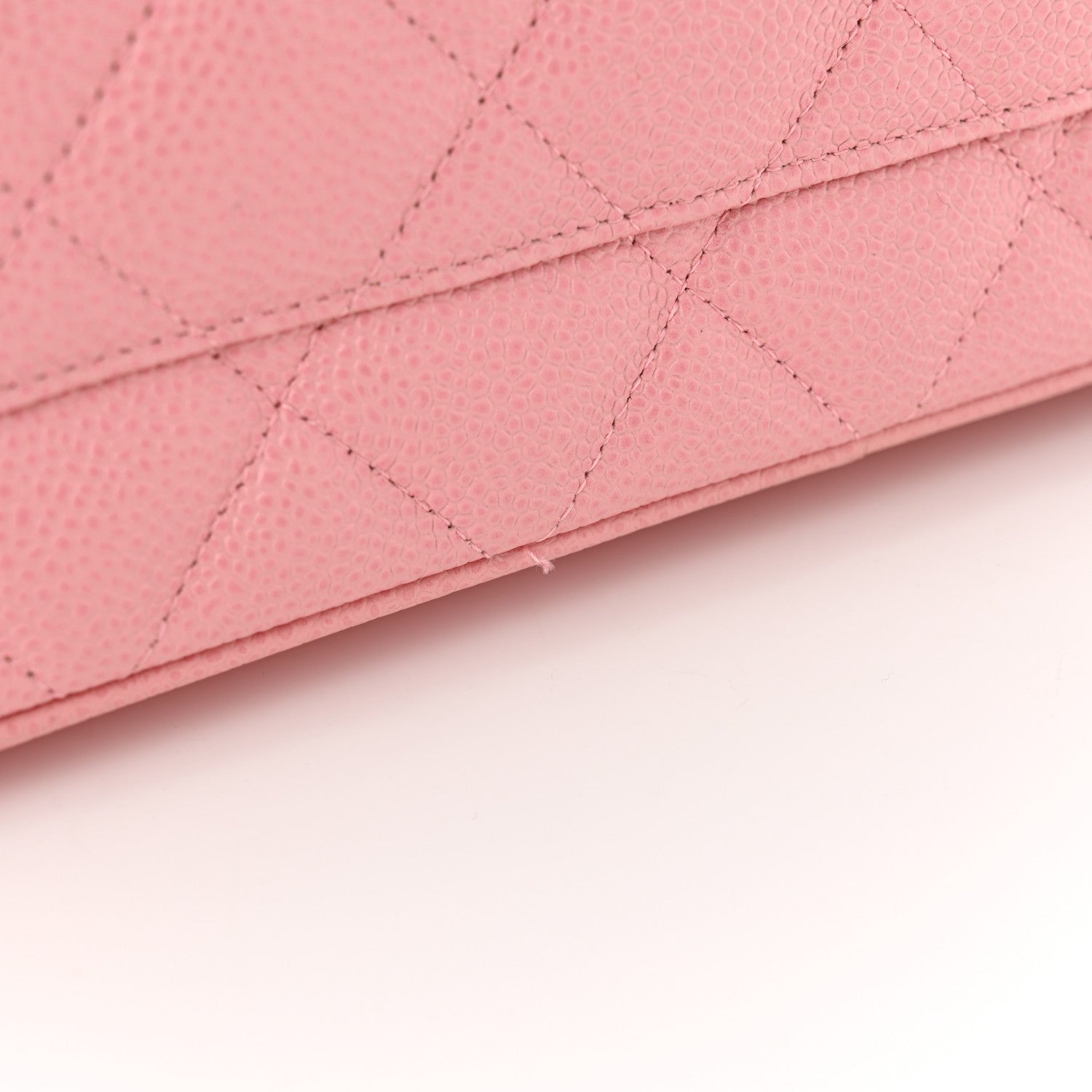 Caviar Quilted Medallion Tote Light Pink