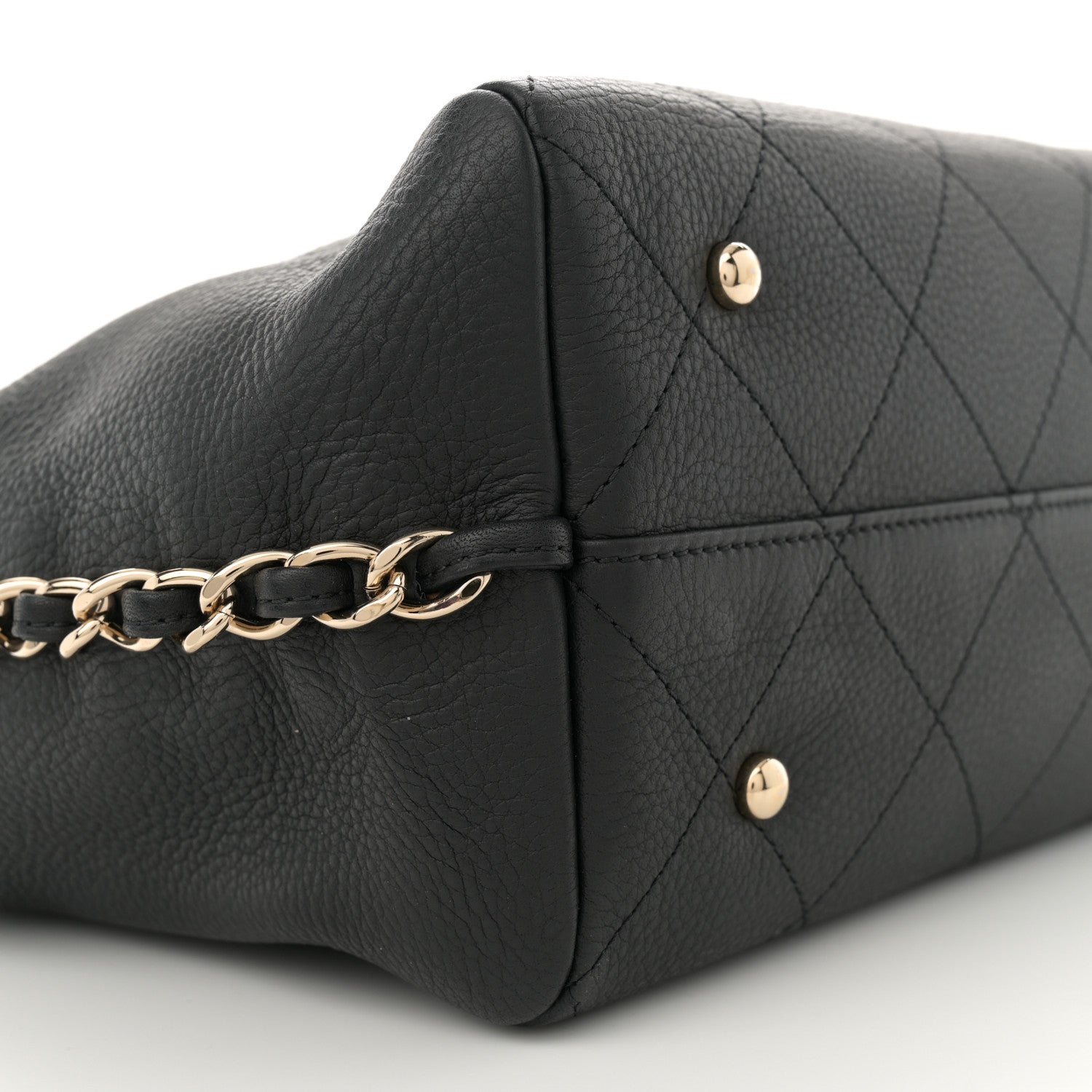 Bullskin Stitched Medium Shopping Bag Black