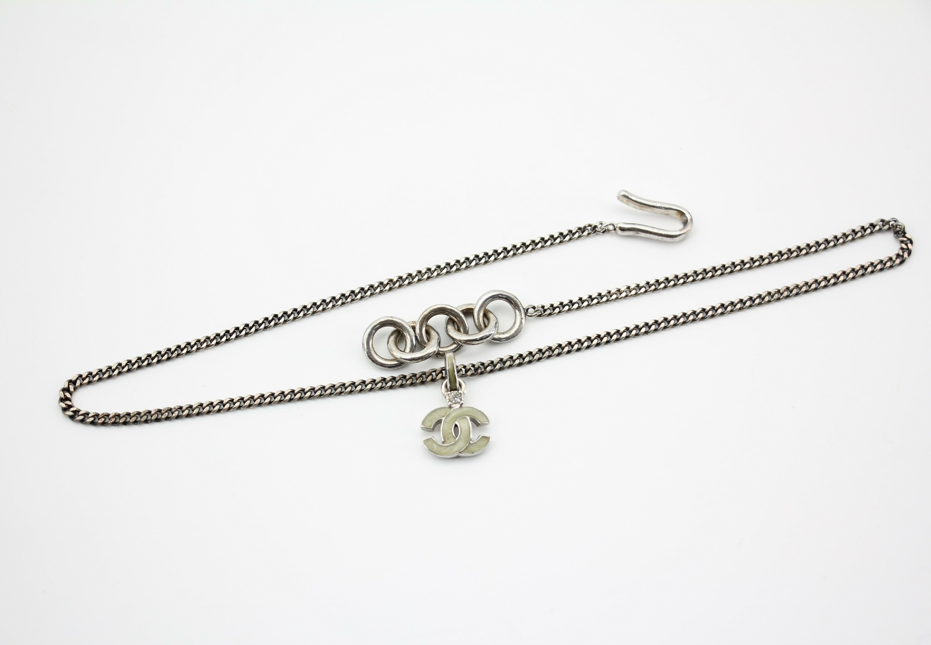 Chanel Vintage 04P Enamel Dark Green Silver Necklace