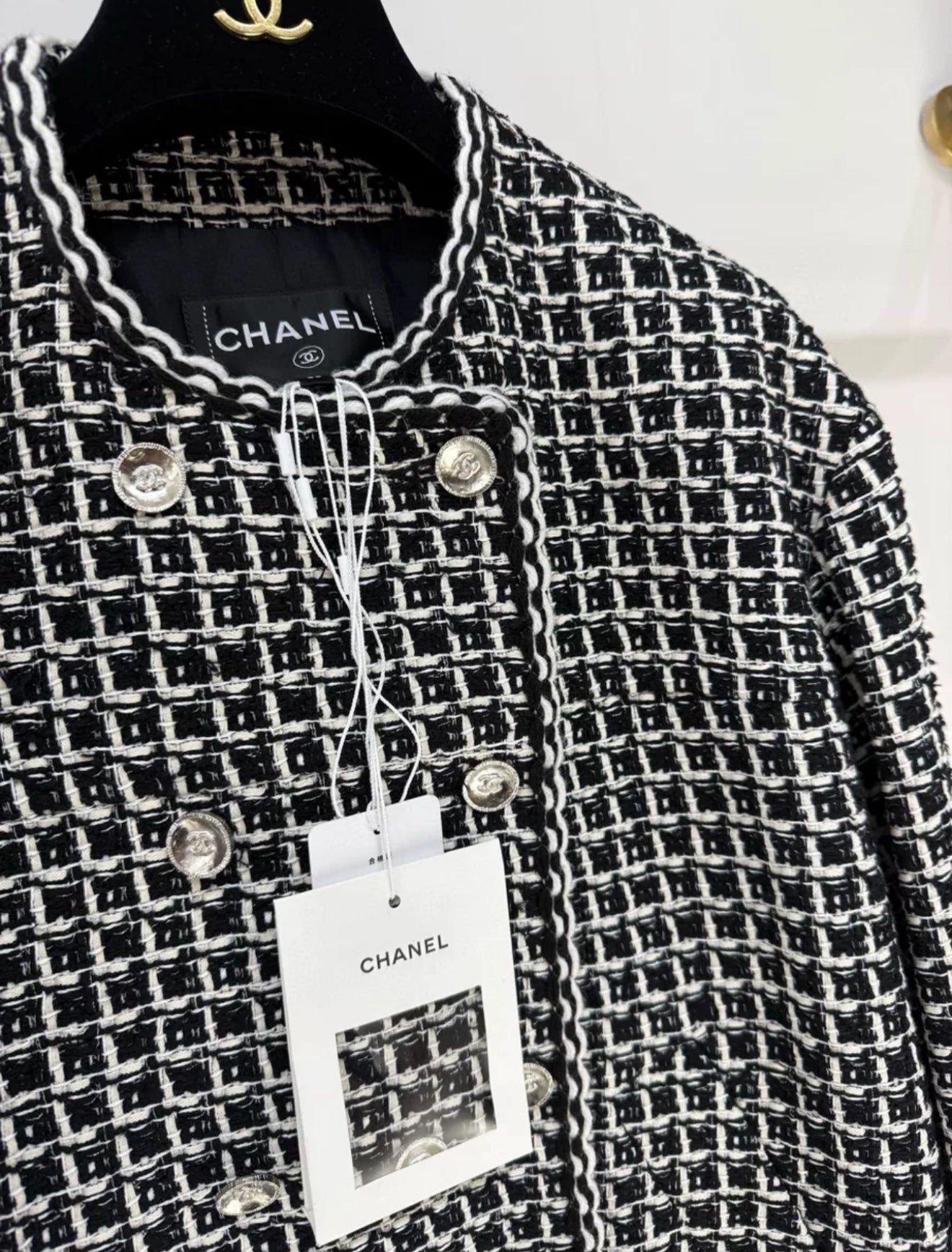 Chanel 25C black & white tweed round coat