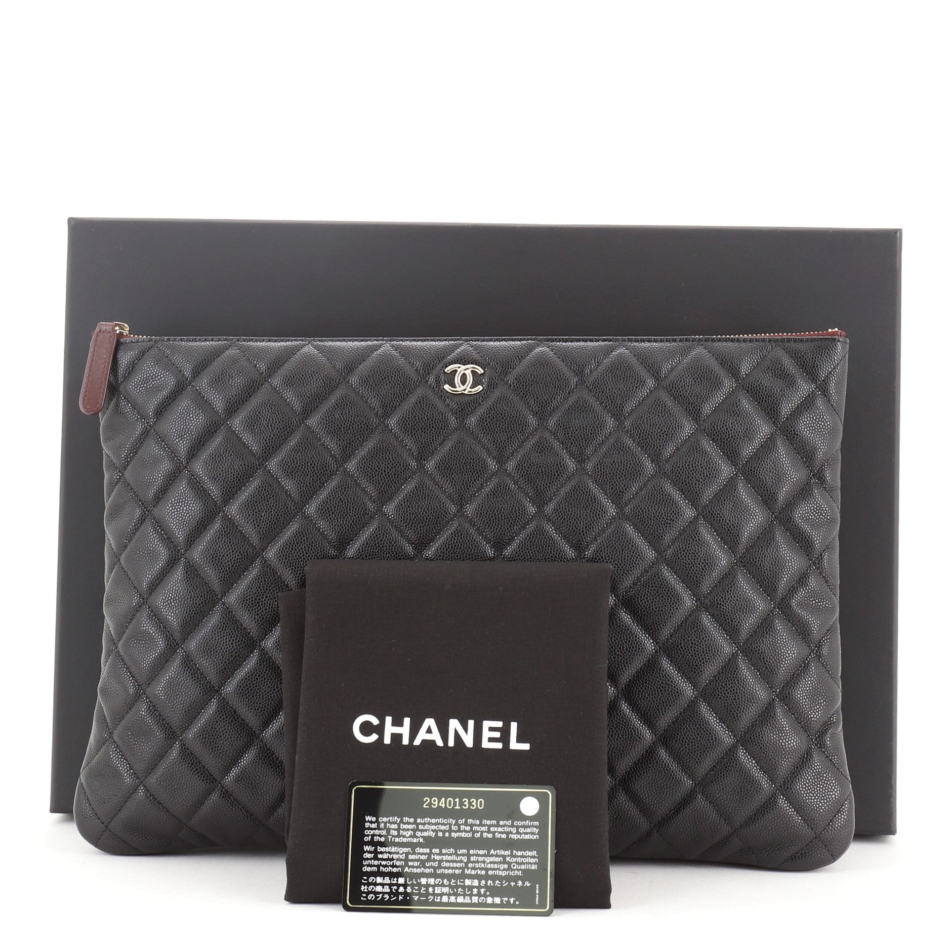 O Case Clutch Quilted Caviar Large