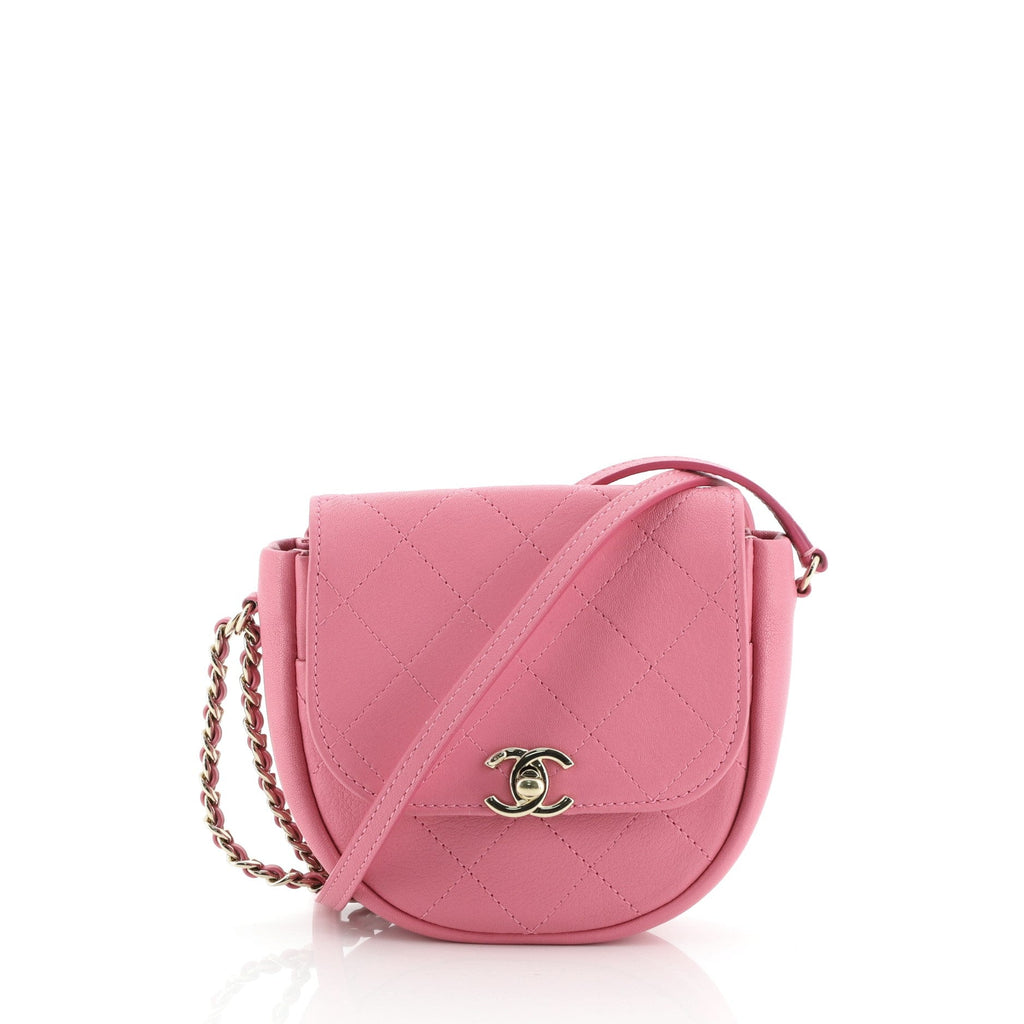 Casual Trip Messenger Bag Quilted Lambskin Mini