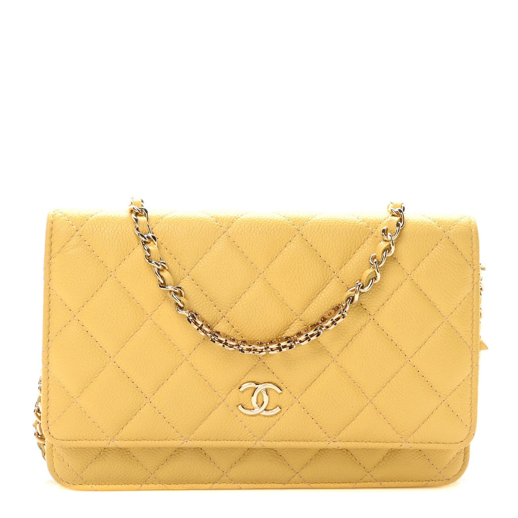 Caviar Quilted Tiny CC Wallet On Chain WOC Yellow