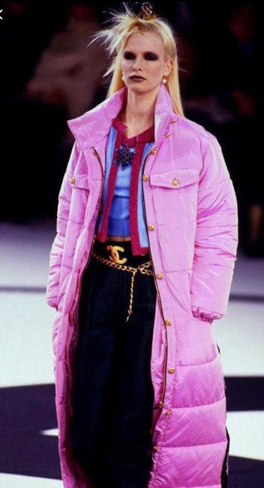 Rare Vintage Chanel by Karl Lagerfeld pink silk puffer coat with Gripoix buttons, fw 1996