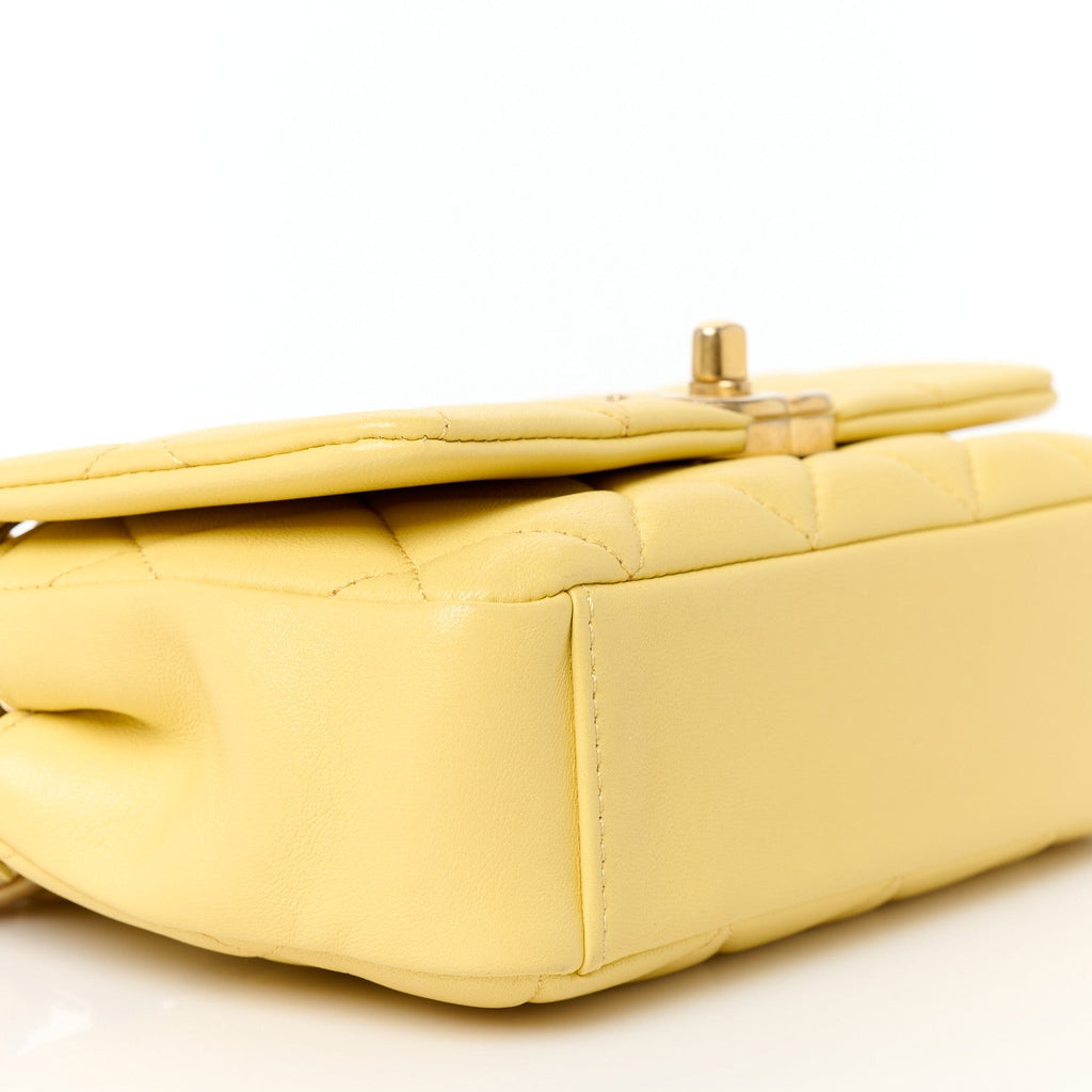 Shiny Lambskin Small Chain Is More Flap Yellow
