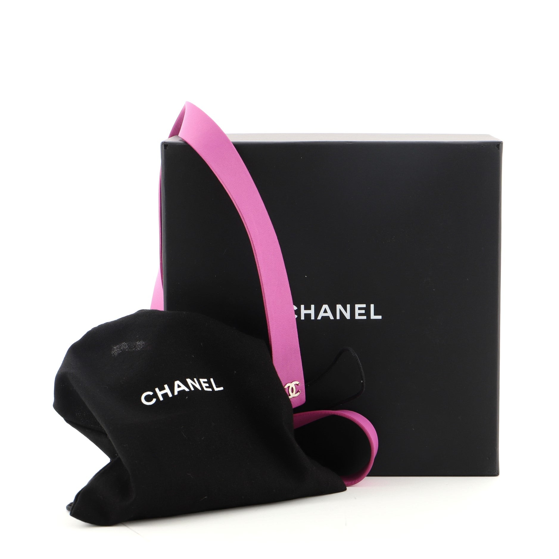 CC Bow Chain Belt Metal and Lambskin 170