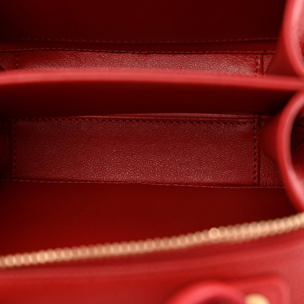 Caviar Quilted Small CC Filigree Vanity Case Red