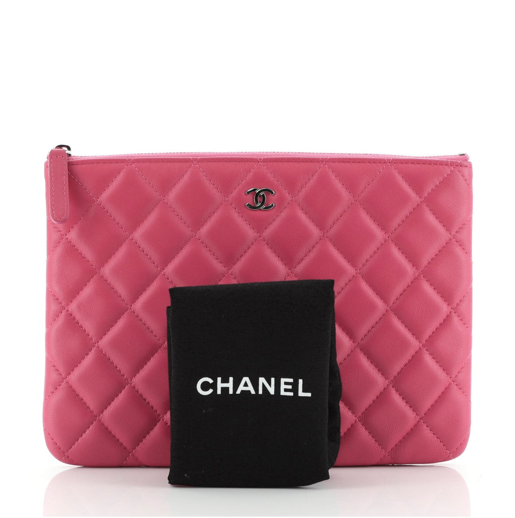 O Case Clutch Quilted Lambskin Small