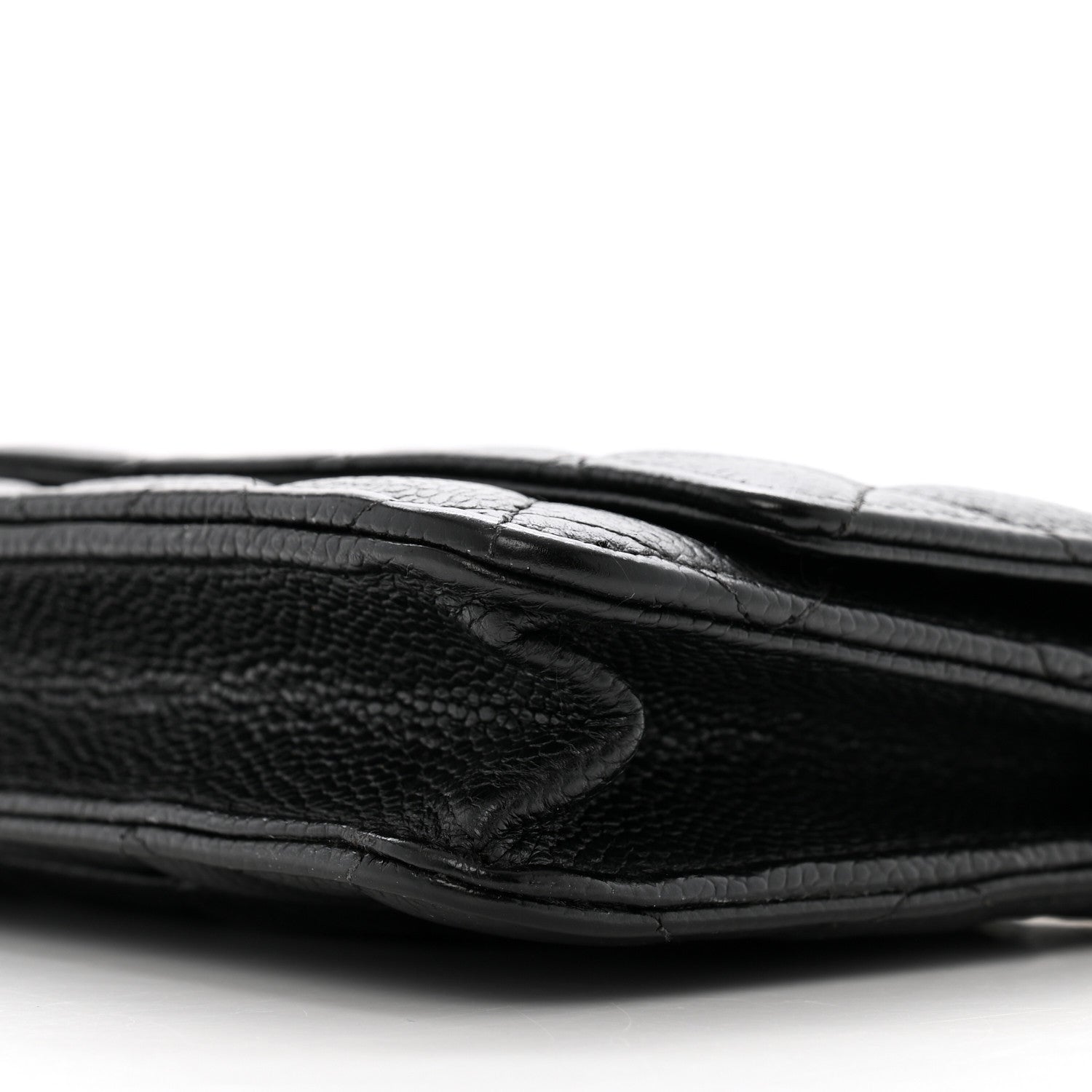 Caviar Quilted Wallet on Chain WOC Black