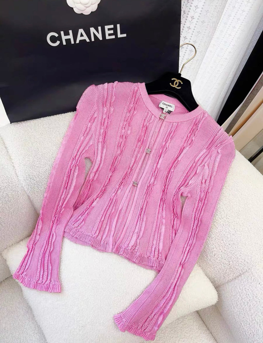 Chanel 23P Rose Crystal CC Buttons Viscose Cropped igan size 36