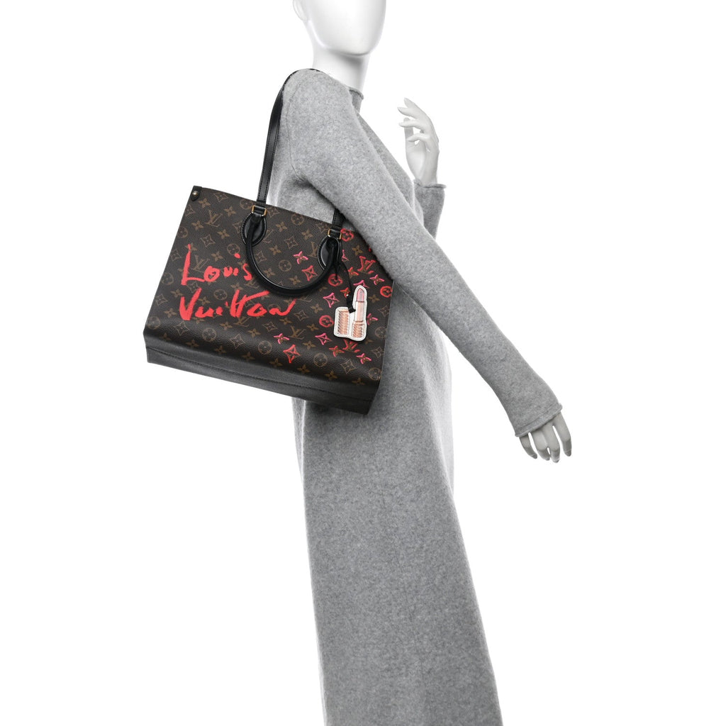 Monogram Fall In Love Onthego MM