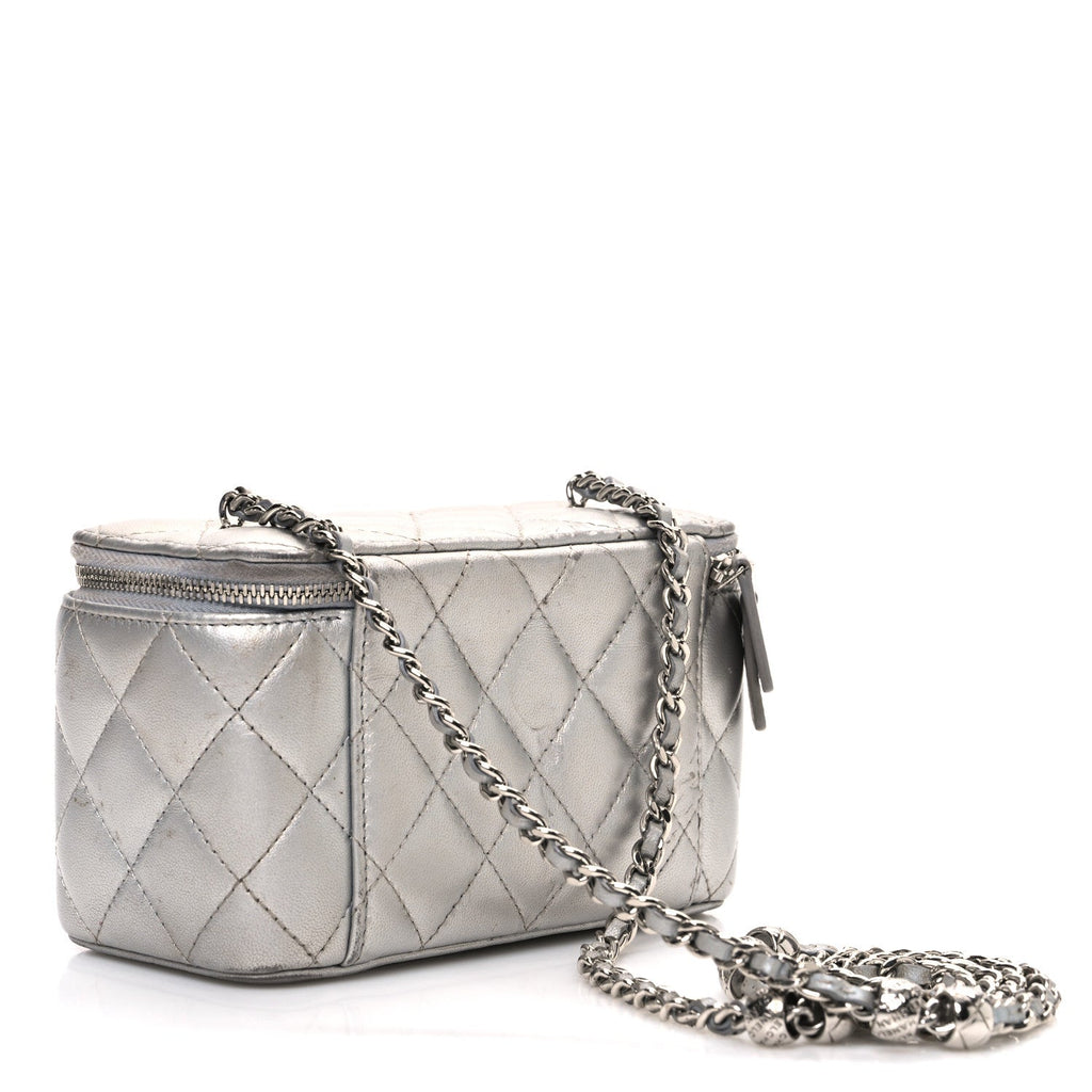 Metallic Lambskin Quilted Small CC Dynasty Vanity Case With Chain Silver