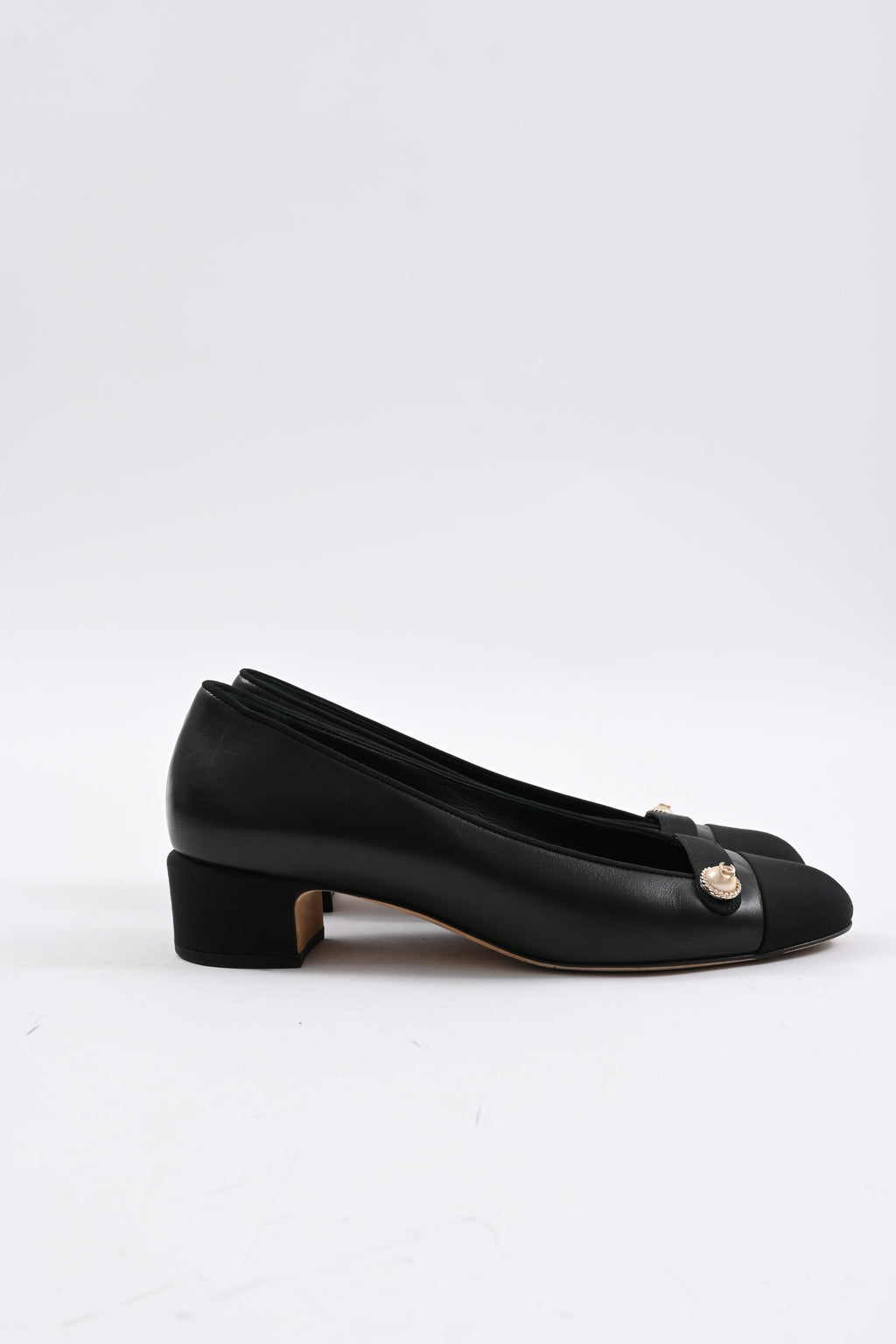 Chanel Cap Toe CC Pearl Detail Ballet Flats in Black Leather