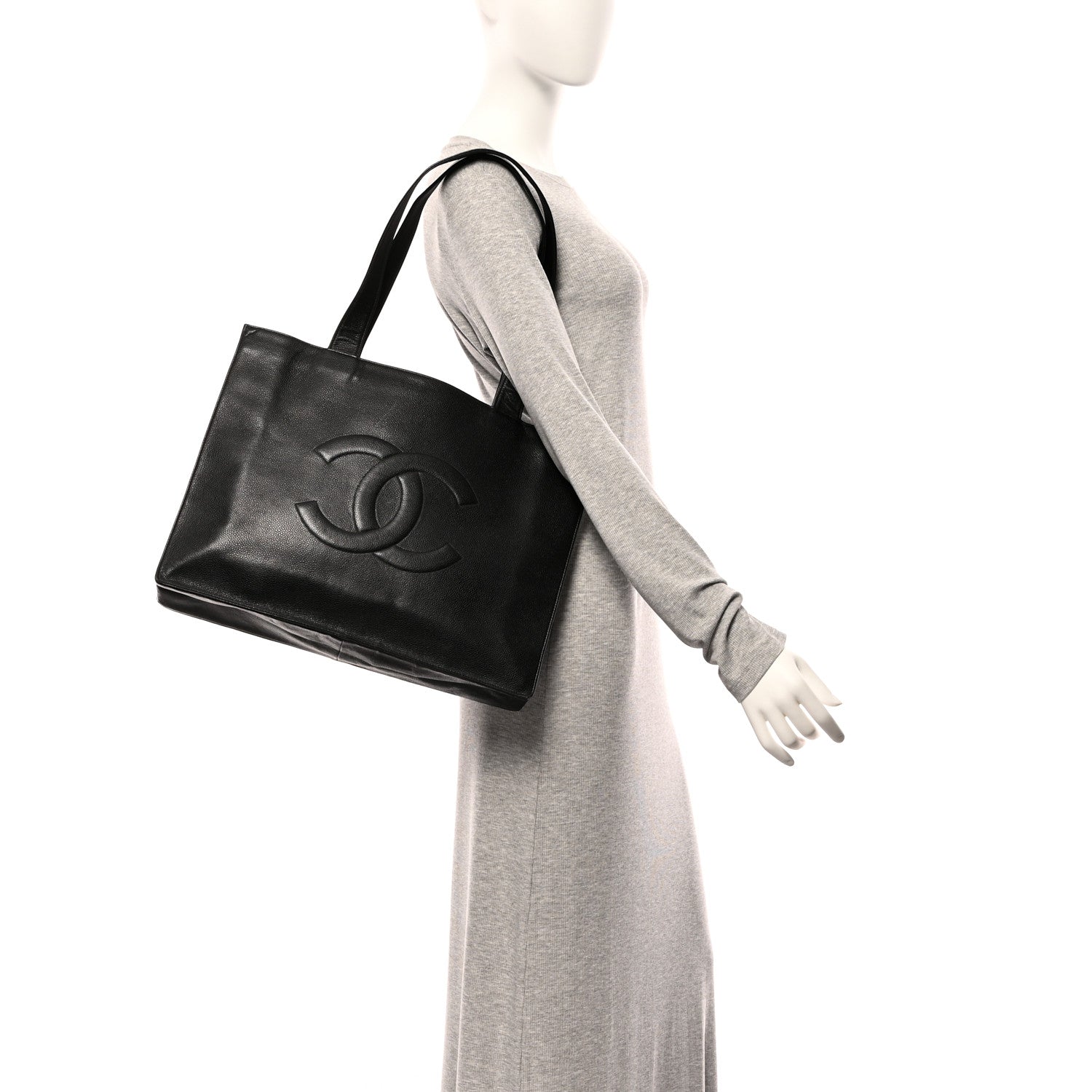 Caviar CC Tote Black