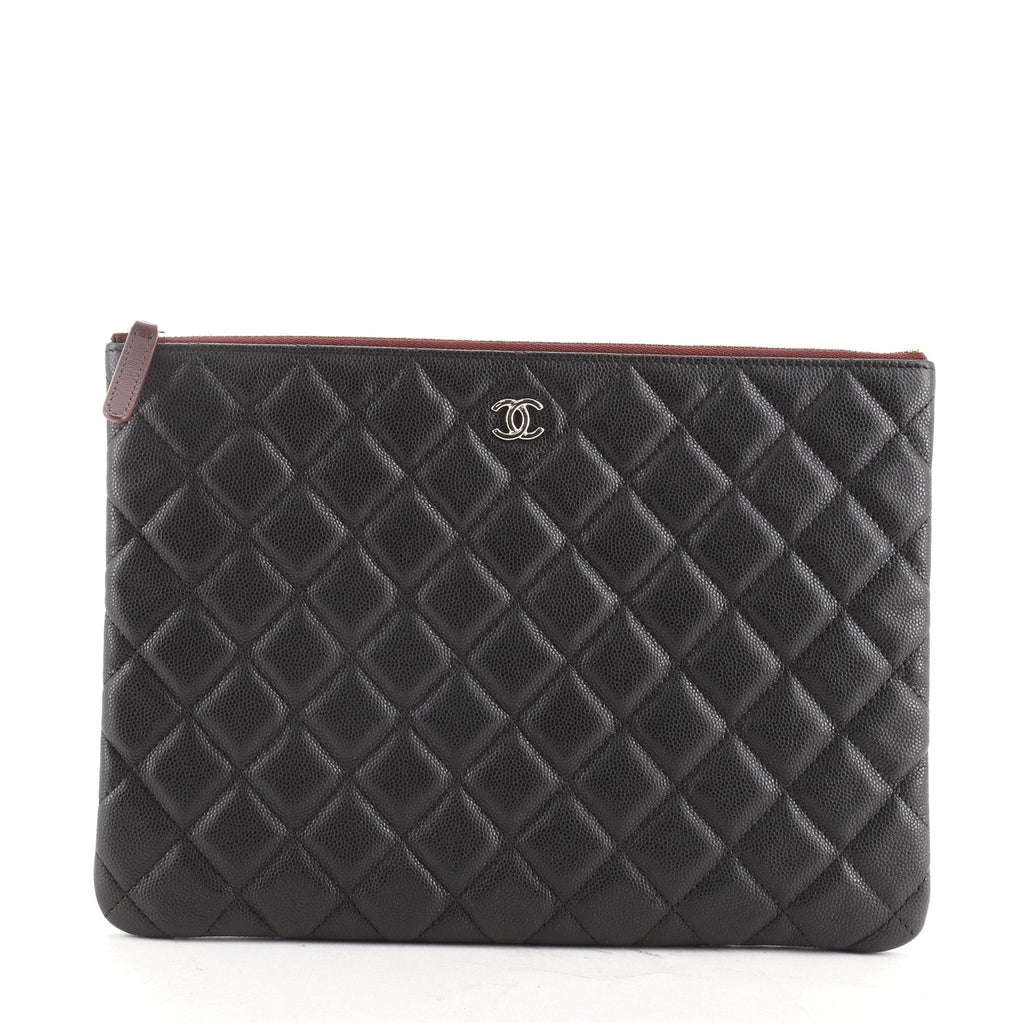 O Case Clutch Quilted Caviar Medium