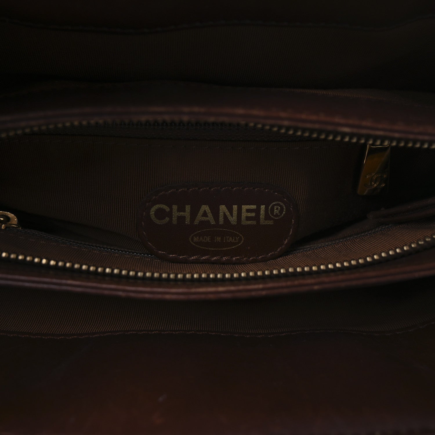 Woven Straw Raffia Wooden Handle Bag