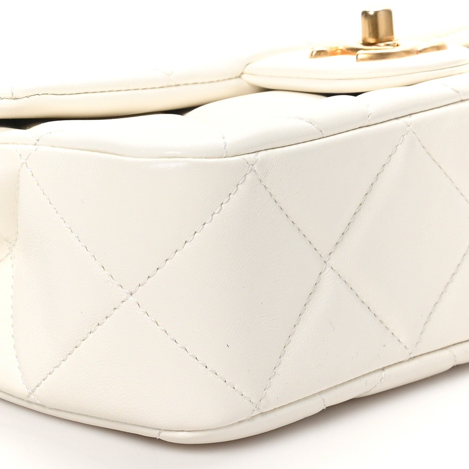 Lambskin Quilted Pearl Small Flap White