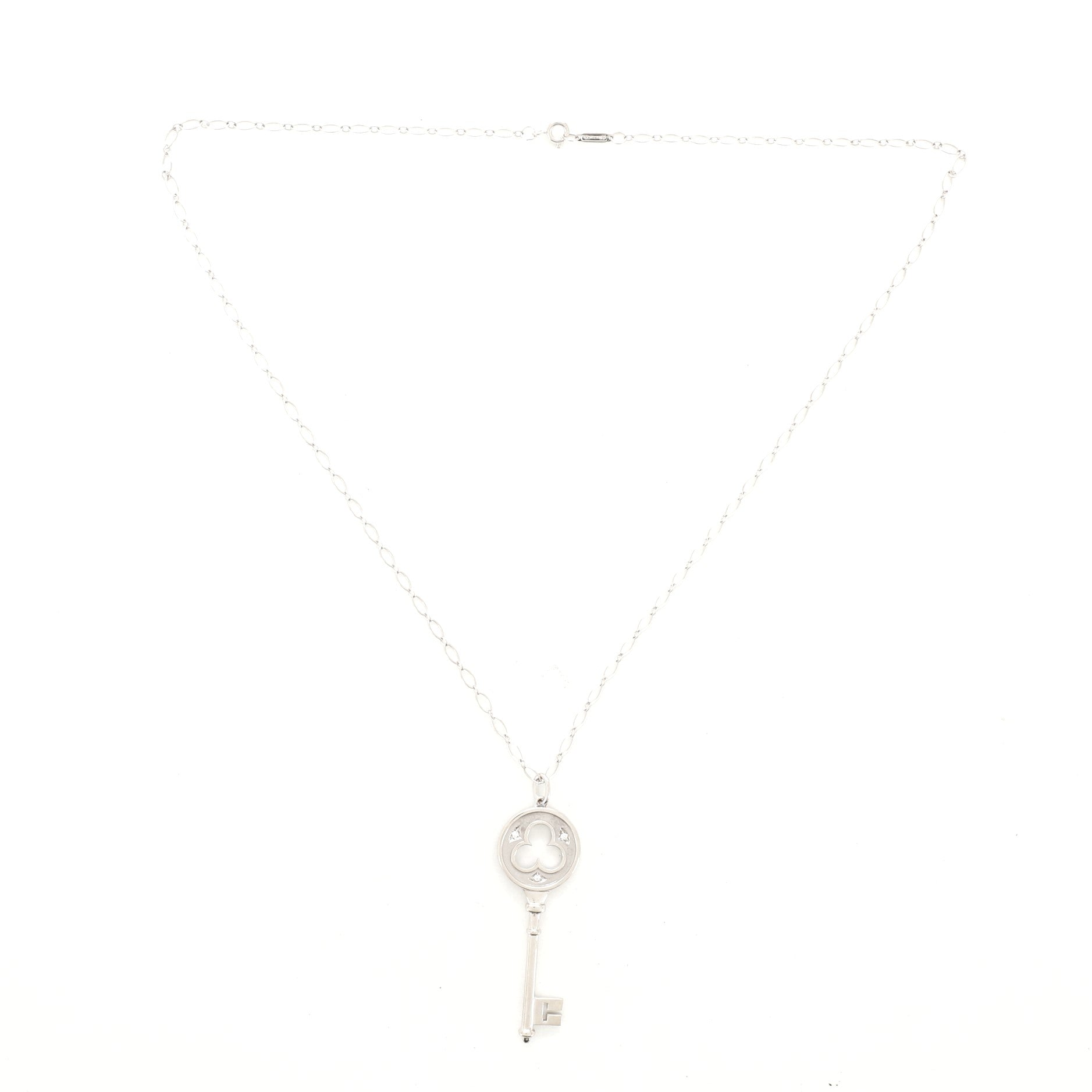 Clover Key Pendant Necklace 18K White Gold with Diamonds