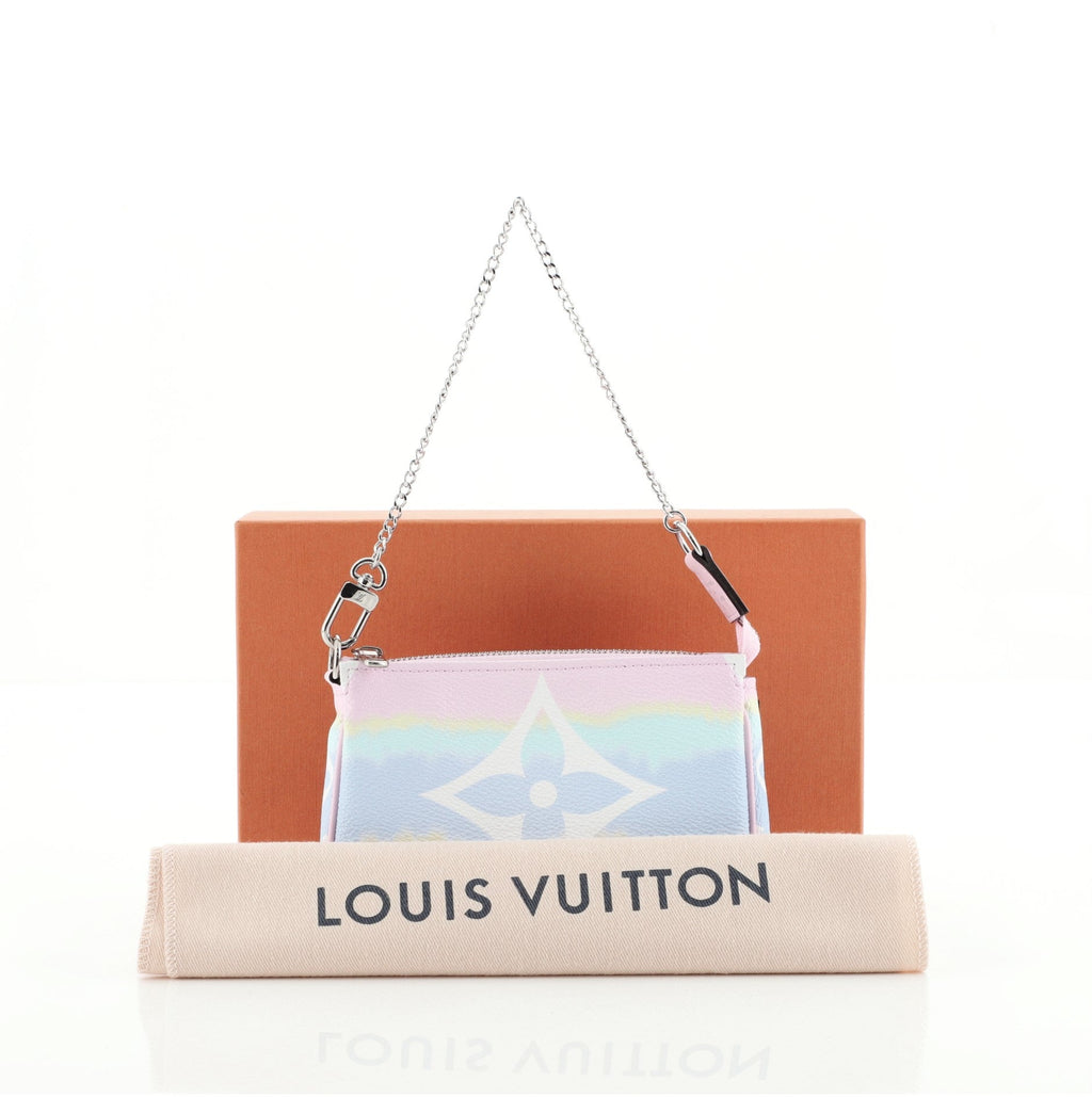 Pochette Accessoires Limited Edition Escale Monogram Giant Mini