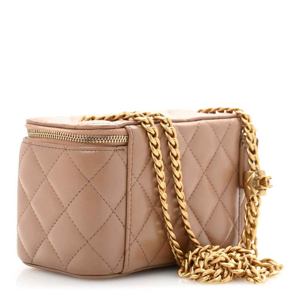 Lambskin Quilted Small Pillow Crush Vanity Case With Chain Beige