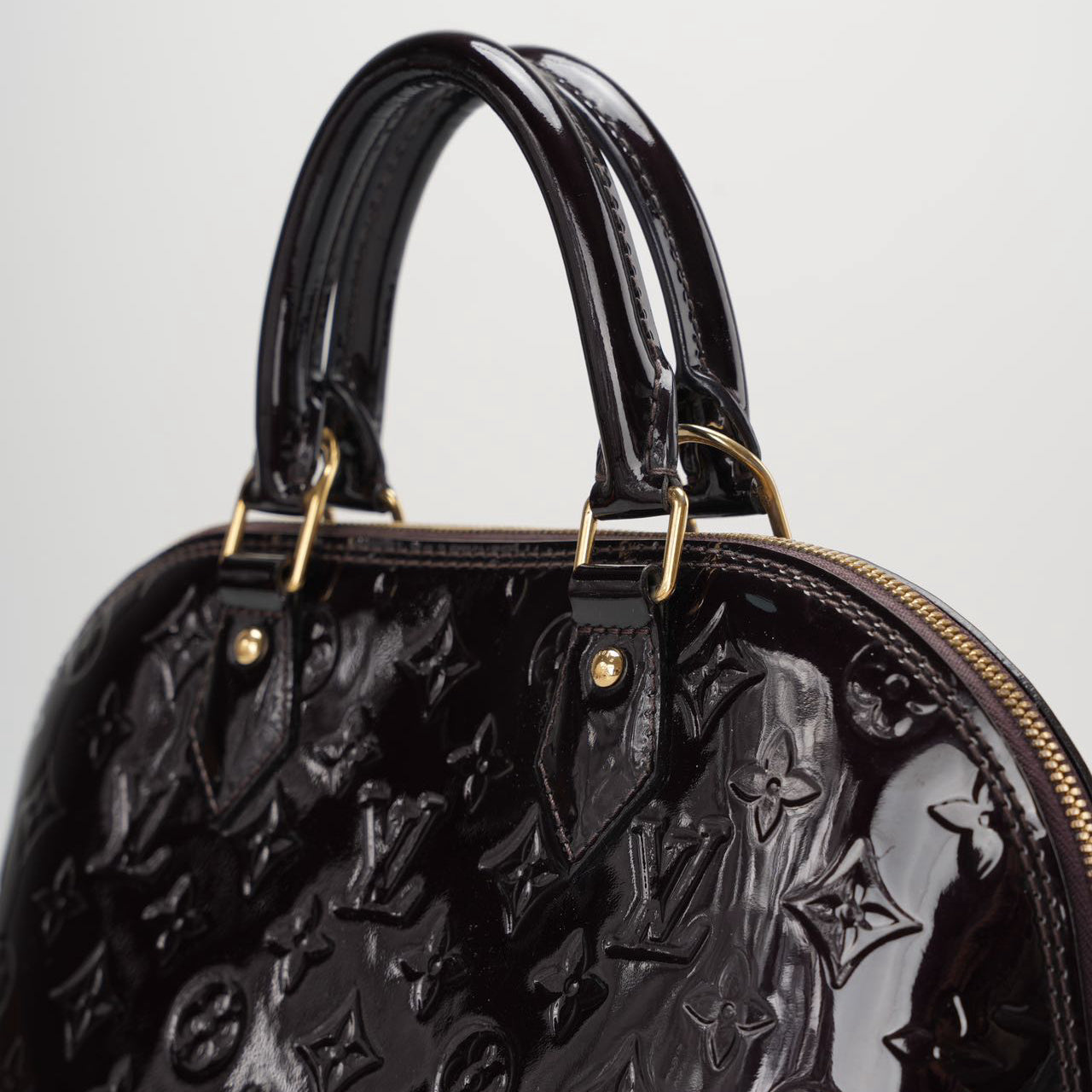 Louis Vuitton Alma PM in Vernis Leather Burgundy Color