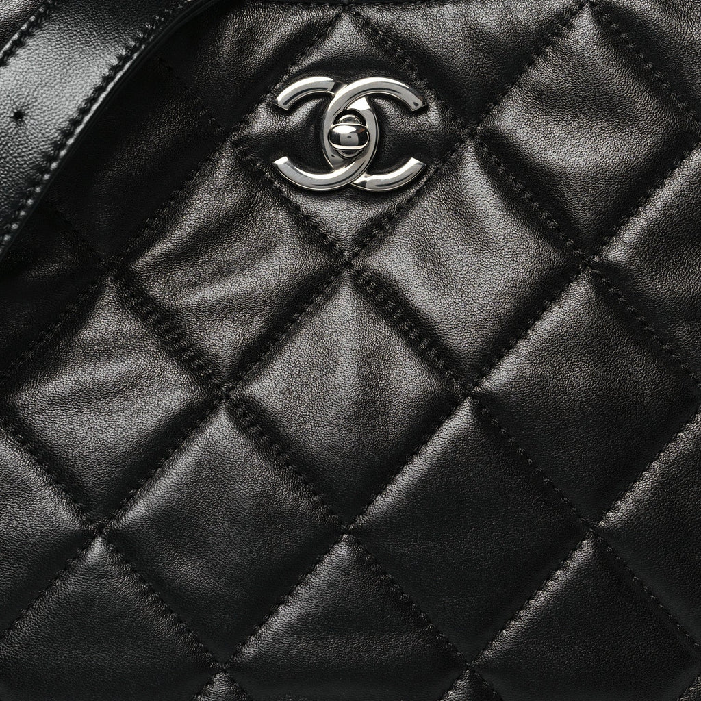 Lambskin Chain Rows Quilted Chain Hobo Black