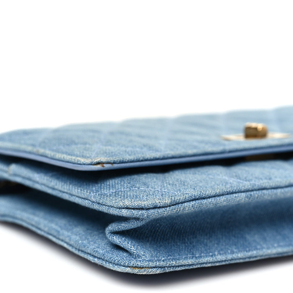 Denim Quilted Reissue Wallet On Chain WOC Blue