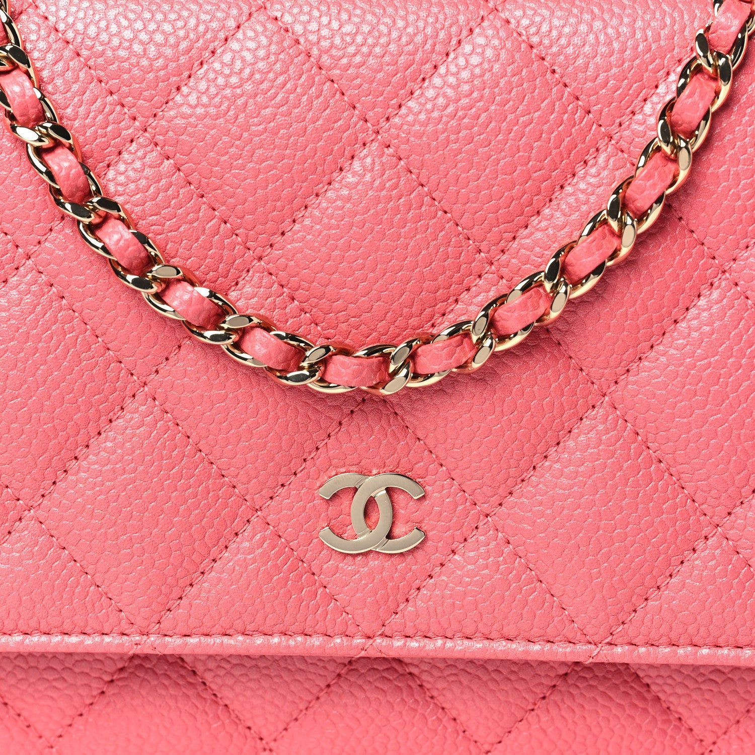 Caviar Quilted Wallet on Chain WOC Pink