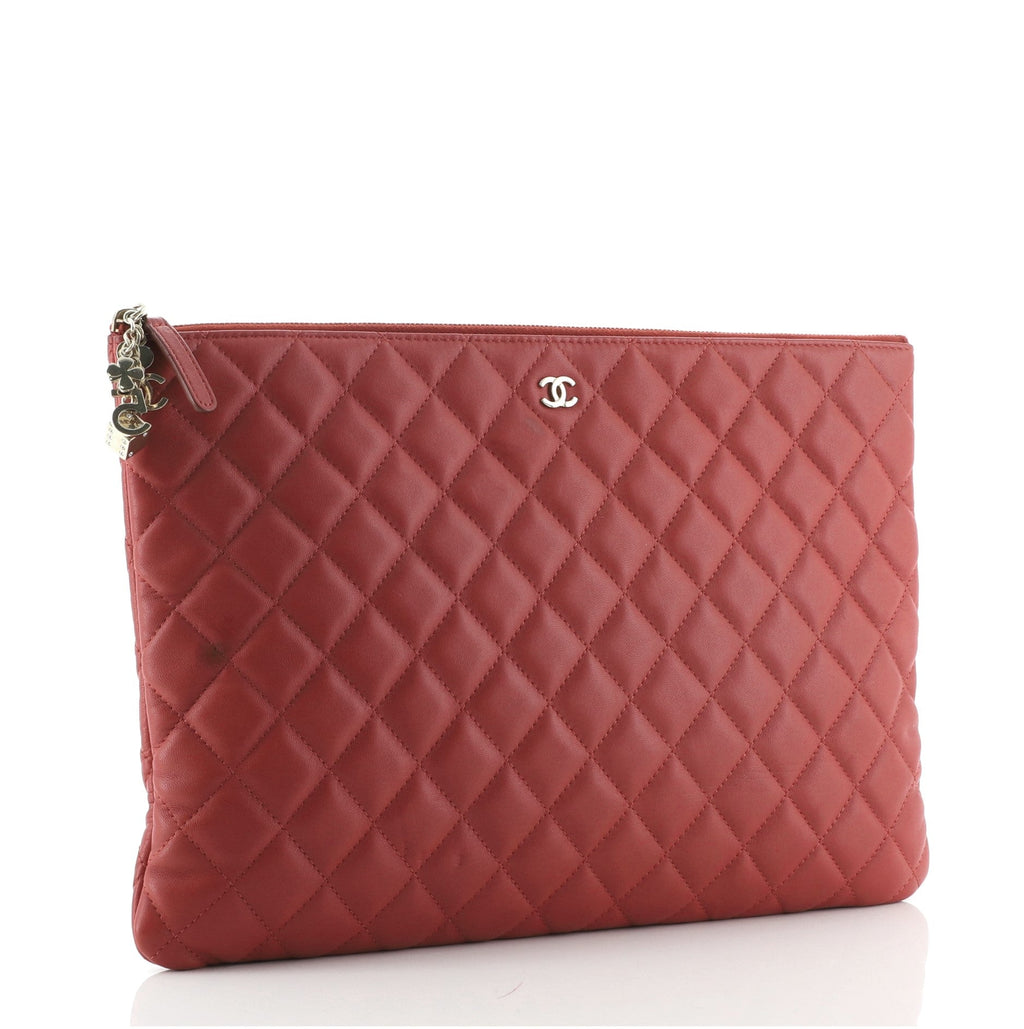 CC Casino O Case Clutch Quilted Lambskin Large